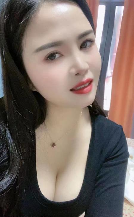 义乌小姐姐