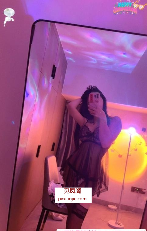惠城美腿翘臀