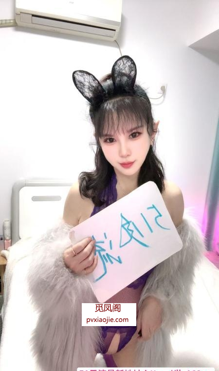 东门霞霞